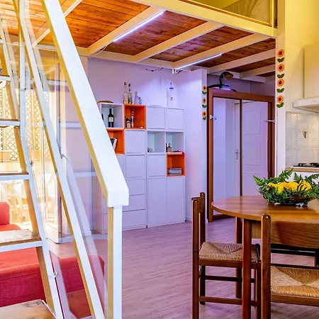 Calarosa Apartment